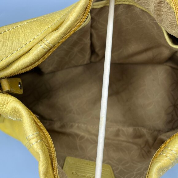 VINTAGE FOSSIL YELLOW PEBBLES LEATHER SHOULDER STRAP WITH SILVERTONE HARDWARE - Picture 8 of 8